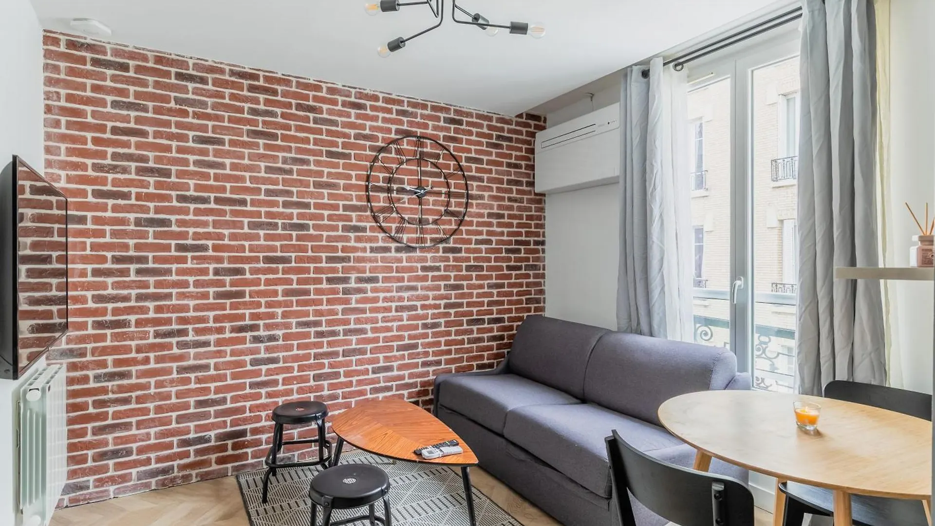 Unwind In Timeless Comfort Paris 0*,  Frankrike